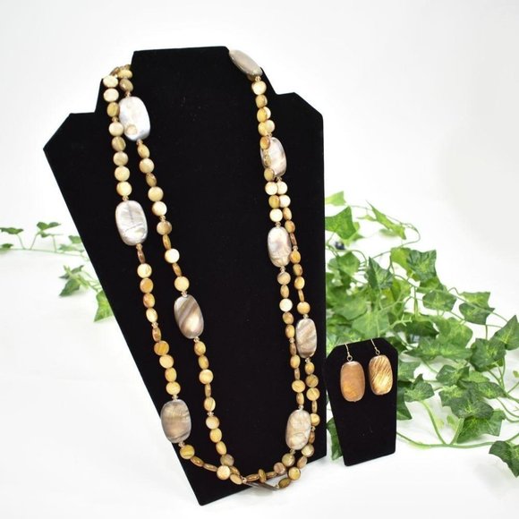 Premier Designs Jewelry - Premier Designs marbled brown necklace earring set